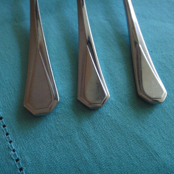 Retroneu DEVON Flatware 3 Pc Serving Set 2 Spoons 1 Fork - Picture 5 of 7